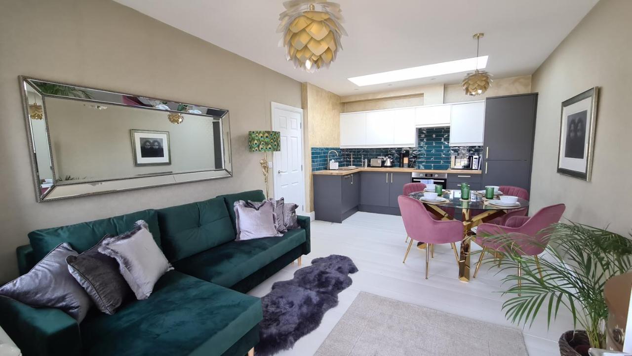 The Loughborough - Elegant, Glamourous Boutique 1 Bed, Central Truro Kültér fotó